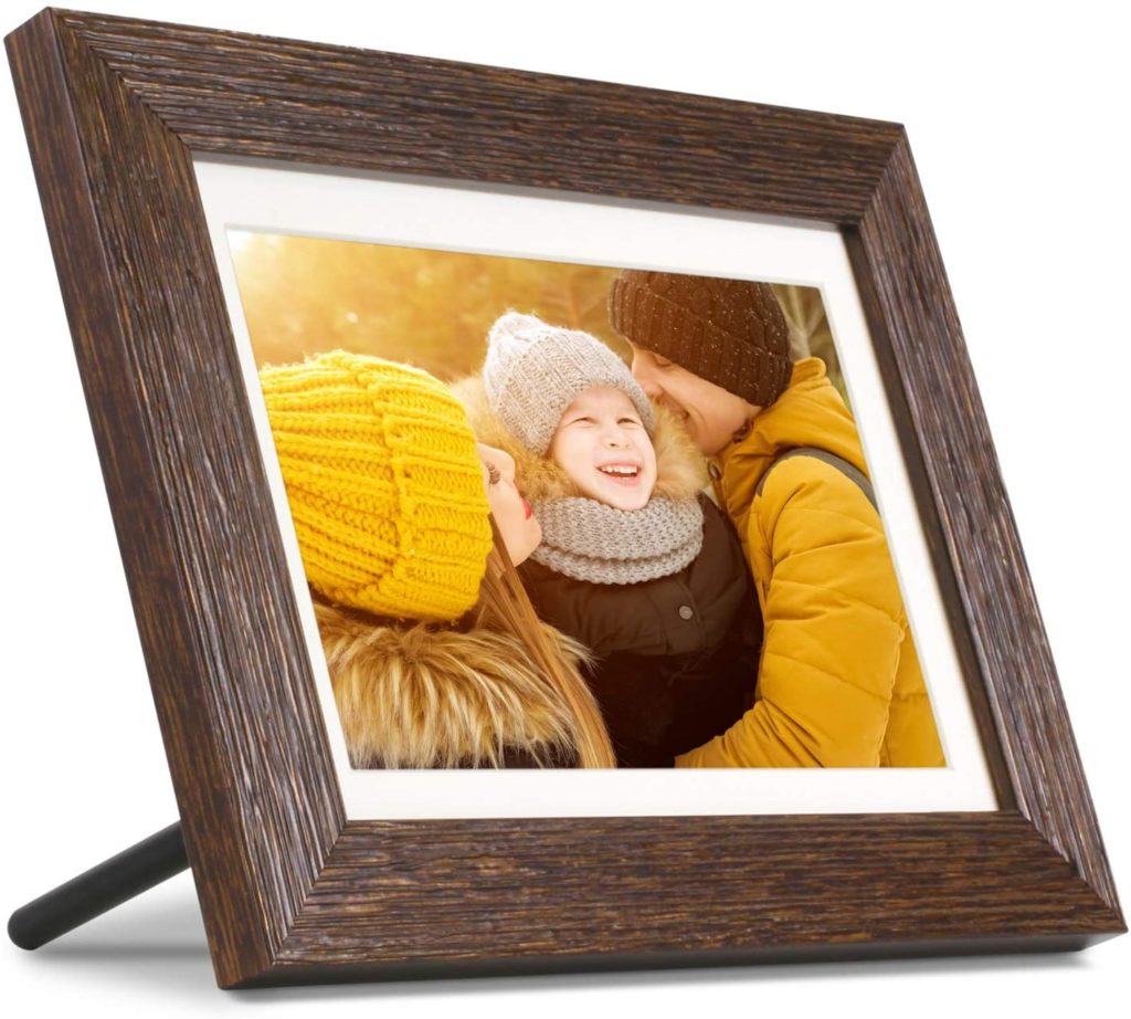 Thoughtful Festive Gifts for Seniors Digital Photo Frame